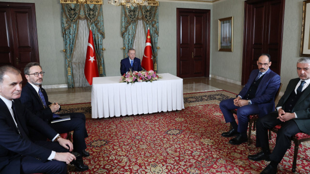 Le président turc, Recep Tayyip Erdogan a tenu à participer par visio-conférence à la signature. Crédit photo: AA