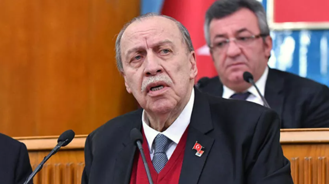 CHP'li Yaşar Okuyan Akşener'in millete ihanet ettiğini söyledi