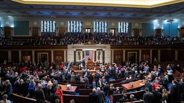 الشيوخ الأمريكي يعتمد مشروع قرار لدعم إعادة الإعمار بتركيا وسوريا