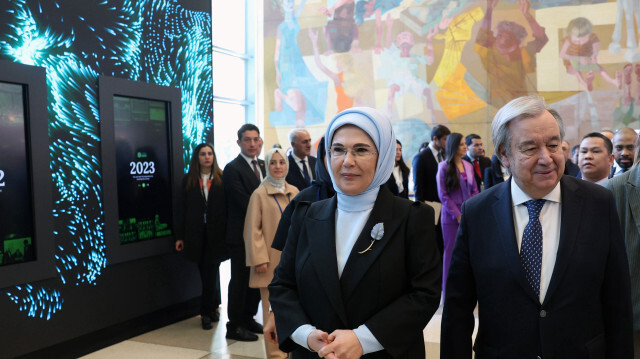 عقيلة أردوغان تزور "الركن التذكاري لضحايا الزلزال" بمبنى الأمم المتحدة