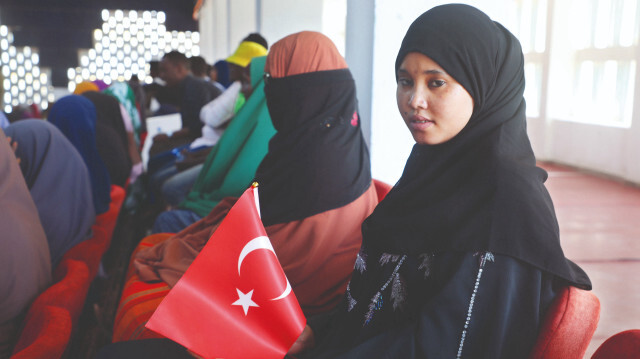 Somali'de depremzedeler için yardım kampanyası düzenlendi.  