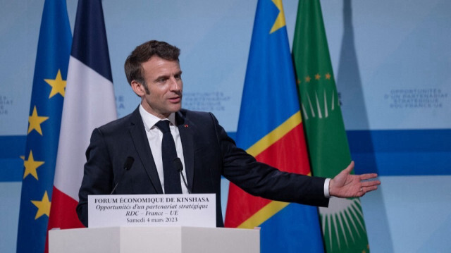 Le président français Emmanuel Macron prononce un discours lors d'un forum économique à Kinshasa, le 4 mars 2023. Crédit Photo: Jacques WITT / POOL / AFP