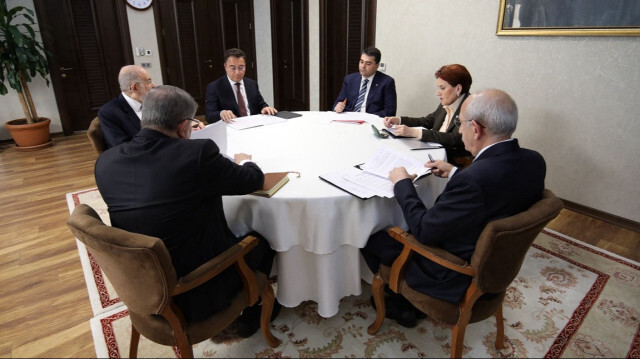 Altılı Masa'nın 2 Mart'taki toplantısı, Saadet Partisi ev sahipliğinde gerçekleşmişti.