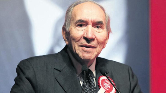 Eski CHP Genel Başkanı Altan Öymen