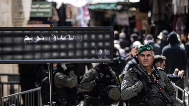 شرطة الاحتلال الإسرائيلية تغلق أبواب المسجد الأقصى 