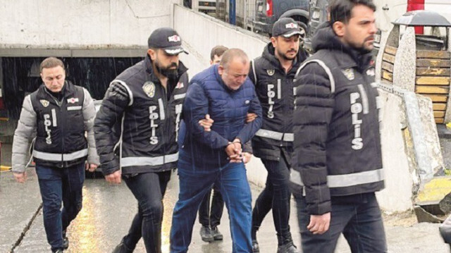  Uruguay tarafından Türkiye’ye iade edilen firari sanık Osman Naim Kaya tutuklandı.
