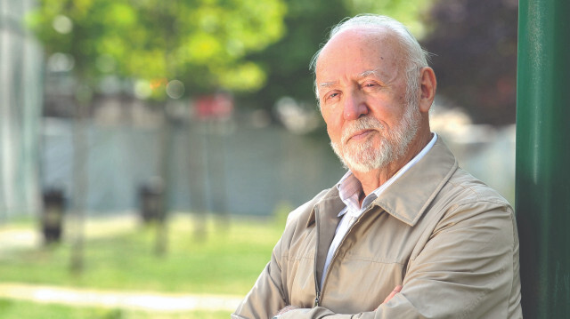 Dr. Mehmet Ali Sarı.