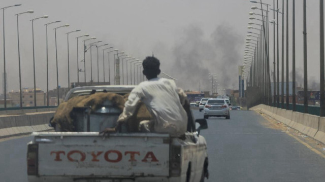 Sudan'da paramiliter güçler ile ordu çatışmaya başladı