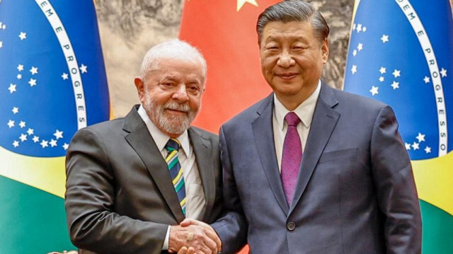Brezilya Devlet Başkanı Luiz Inacio Lula da Silva, Çin Devlet Başkanı Şi Cinping.