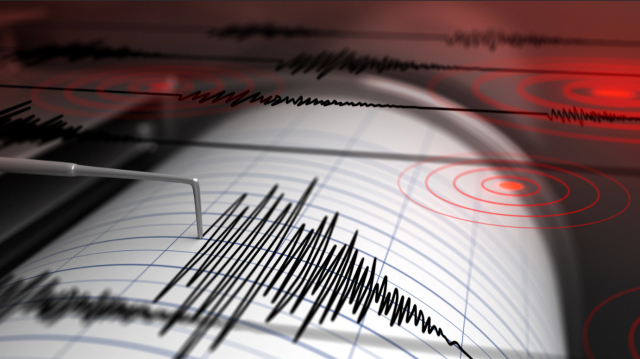 Kastamonu'da saat 00.24'te 4,2 büyüklüğünde deprem meydana geldi.