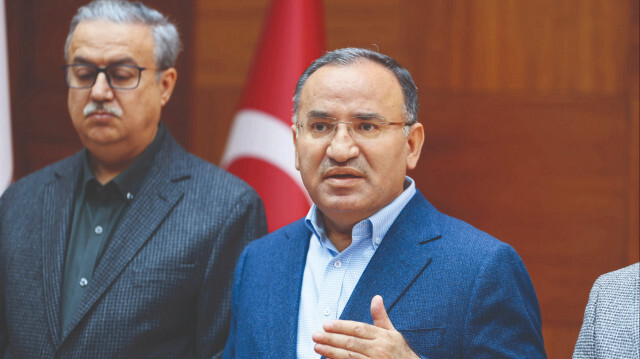 Adalet Bakanı Bekir Bozdağ, Akşener’e tepki gösterdi.