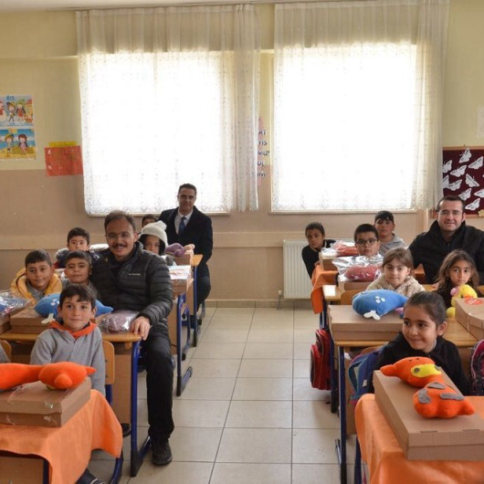 Depremin merkez üssü Elbistan'da yarın 54 okulda daha eğitim öğretime başlanacak