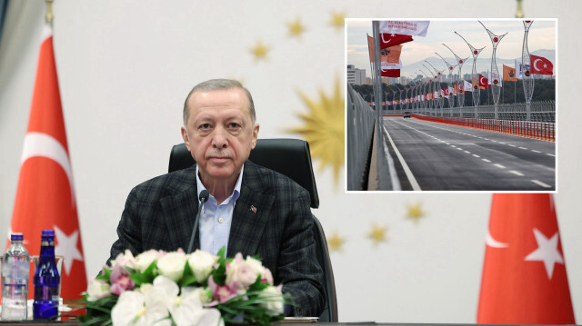 Cumhurbaşkanı Erdoğan, Adana 15 Temmuz Şehitler Köprüsü Açılış Töreni'ne canlı bağlantı ile katıldı. 