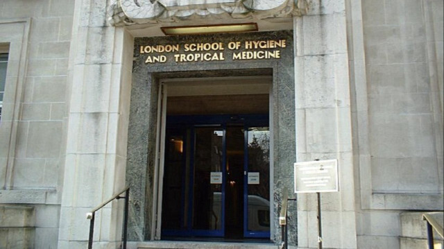 L'entré de l'école, London School of Hygiene and Tropical Medecine. Crédit photo: Wikipedia / ARCHIVE