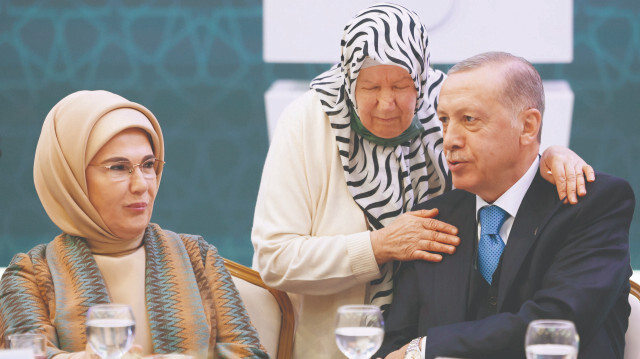 Cumhurbaşkanı Erdoğan, Mescid-i Aksa’da terör estiren İsrail’e sert tepki gösterdi.