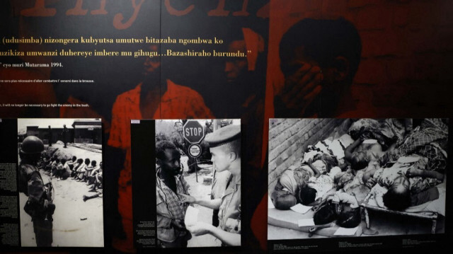 Une exposition d'affiches et d'images au Mémorial du génocide de Kigali. Crédit Photo: Ludovic MARIN / AFP