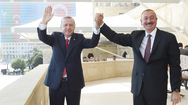 Azerbaycan'da yapılan bir anket sonucu Cumhurbaşkanı Erdoğan yüzde 90'lık oranla seçimin galibi olarak görüldü.