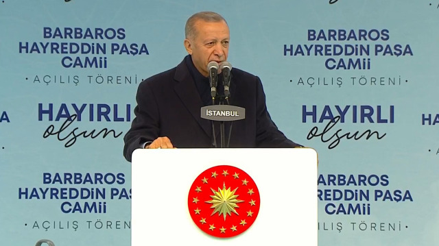 Cumhurbaşkanı Erdoğan, Barbaros Hayrettin Paşa Cami'nin açılışında konuşuyor.  