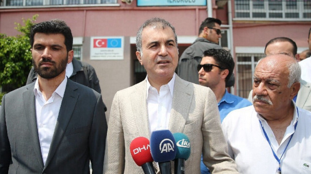 AK Parti Sözcüsü Çelik oyunu Adana'da kullandı.