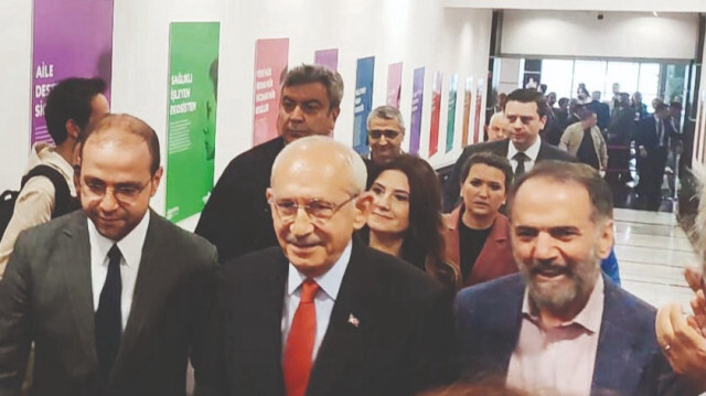CHP Genel Başkan Başdanışmanı Rasim Bölücek (sağda).