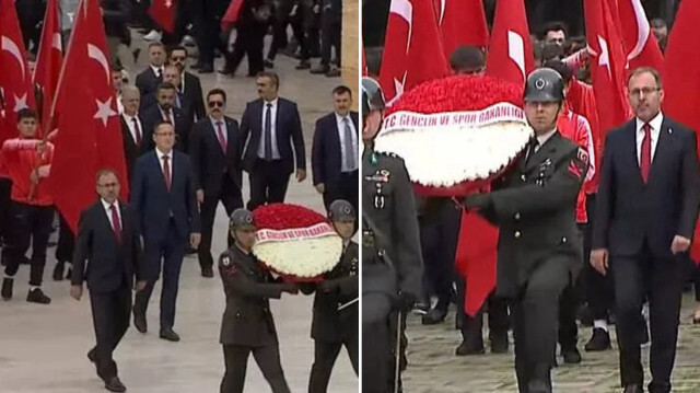 Gençlik ve Spor Bakanı Mehmet Muharrem Kasapoğlu ve beraberindeki heyet Anıtkabir ziyaretinde bulundu.