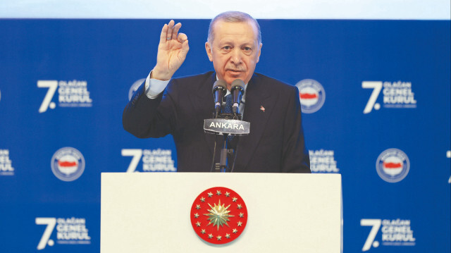 Cumhurbaşkanı Recep Tayyip Erdoğan, “Temmuz ayında, enflasyon farkı yanında, refah payı artışını da dikkate alan bir düzenleme yapacağız." dedi. 