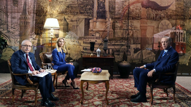 Le président turc, Recep Tayyip Erdogan,lors d'une interview en direct avec la chaine TRT Haber. Crédit photo: AA