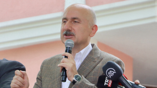 Ulaştırma ve Altyapı Bakanı Karaismailoğlu, Trabzon'da konuştu.