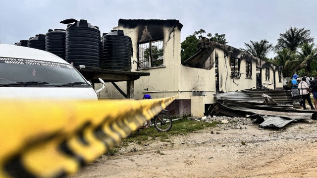 Le dortoir dans lequel un incendie a coûté la vie à 19 jeunes filles, le 21 mai, au Guyana. Crédit photo: KENO GEORGE / AFP 