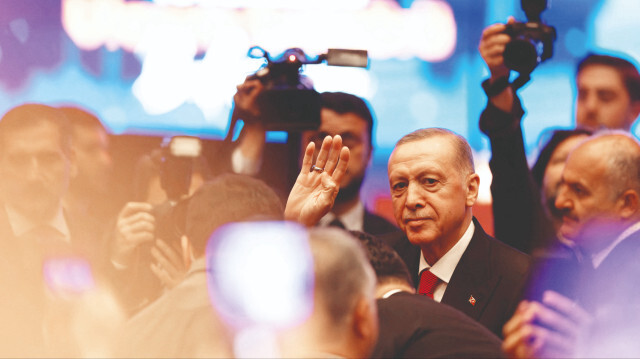 AP, Cumhurbaşkanı Erdoğan’ın 20 yıllık başarısını analiz etti.
