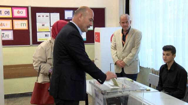  İçişleri Bakanı Süleyman Soylu, Cumhurbaşkanı seçimi 2’nci turu için oyunu kullandı