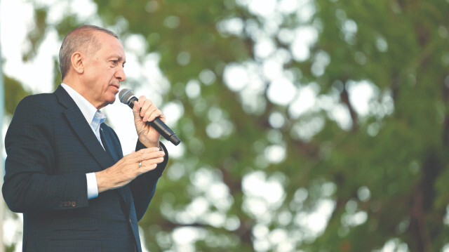 Cumhurbaşkanı Erdoğan, “Bay bay Kemal, HDP ve PKK ne diyorsa kendisi de onu söylüyor."dedi.