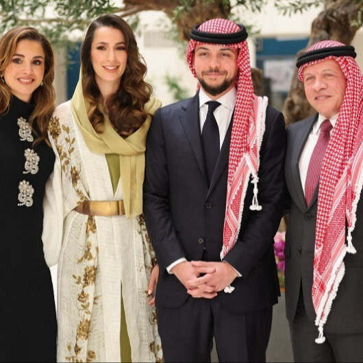 زفاف ولي عهد الأردن.. الملك يقيم مأدبة عشاء وضيوف الخارج يتوافدون