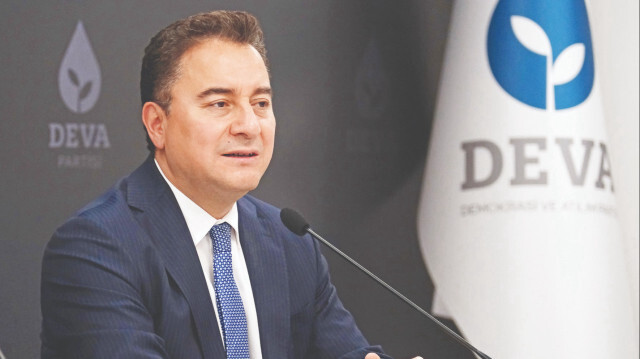 DEVA Partisi Genel Başkanı Ali Babacan.