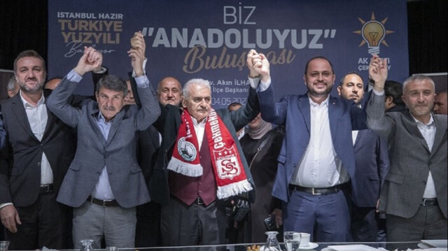 AK Parti Genel Başkanvekili Binali Yıldırım, Çekmeköy'de 'Biz Anadoluyuz' buluşmasında açıklamalarda bulundu.