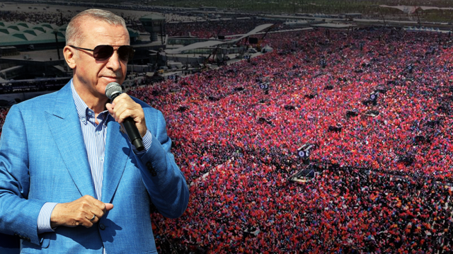 Cumhurbaşkanı Erdoğan'dan İstanbul'da gövde gösterisi