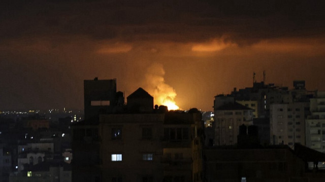 Une frappe aérienne israélienne sur la ville de Gaza en Palestine. Crédit photo: ANAS BABA / AFP