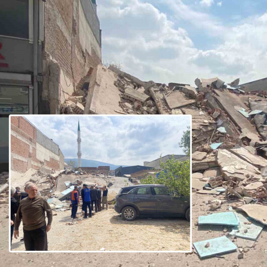Bursa'da dört katlı bina çöktü