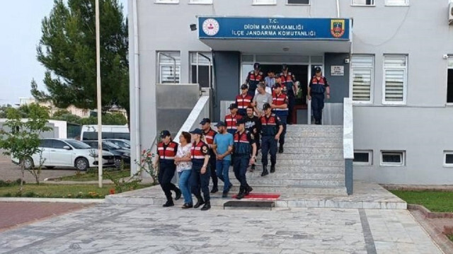 Aydın ve İzmir'de terör örgütü TKP/ML-TİKKO'ya yönelik operasyon düzenlendi.
