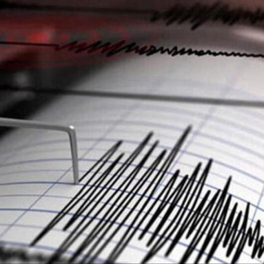 Kuşadası ve Adana'da deprem: İki şehir art arda 4 ve 4.2 büyüklüğünde sallandı