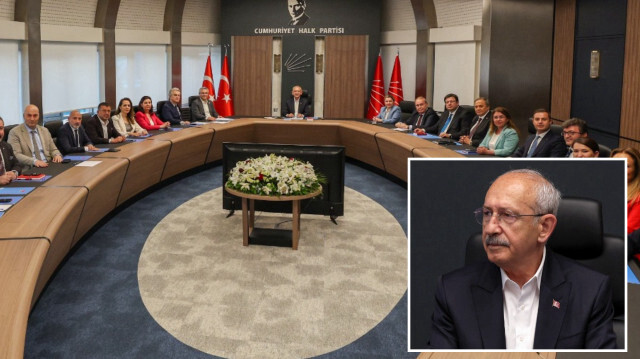 MYK üyelerinin tamamının sözlü olarak ettiği istifa Kılıçdaroğlu tarafından kabul edildi.