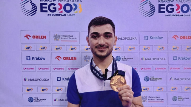 Азербайджанский каратист Турал Агаларзаде завоевавший золотую медаль на III Европейских играх