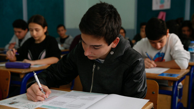 LGS tercihi yapacak depremzede öğrencilere 'pozitif ayrımcılık' uygulamasının detayları belli oldu.