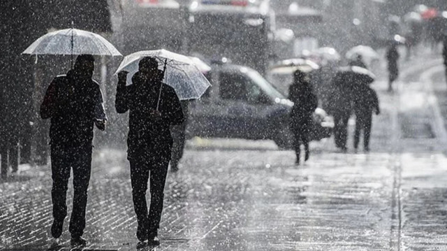 İSTANBUL 5 GÜNLÜK HAVA DURUMU: Sağanak yağış uyarısı