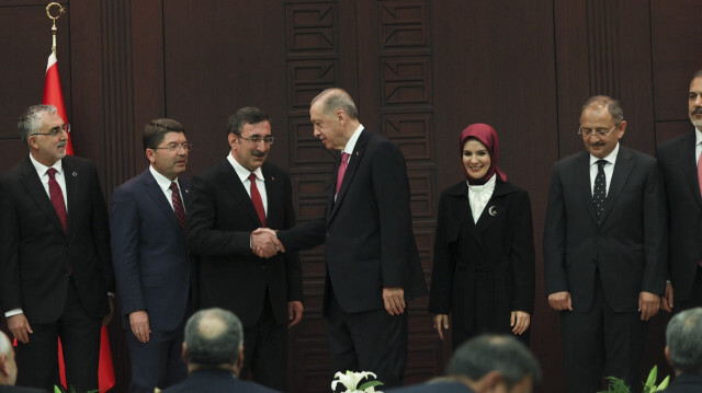 Cumhurbaşkanı Recep Tayyip Erdoğan, Çankaya Köşkü’nde düzenlediği basın toplantısında yeni kabine üyelerini açıkladı.