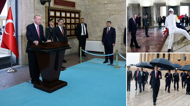 Cumhurbaşkanı Recep Tayyip Erdoğan, Anıtkabir'de.