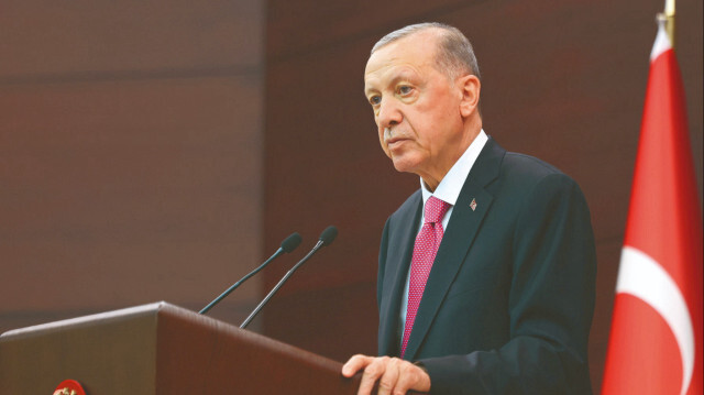 Cumhurbaşkanı Erdoğan, Türkiye Yüzyılı’nı inşa edecek Yeni Cumhurbaşkanlığı Kabinesi’ni Çankaya Köşkü’nde kamuoyu ile paylaştı.
