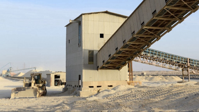 Une usine de la société nationale marocaine de phosphates (OCP/public) à Marca, près de Laayoune, la capitale du Sahara occidental contrôlée par le Maroc. Crédit Photo: Fadel SENNA / AFP