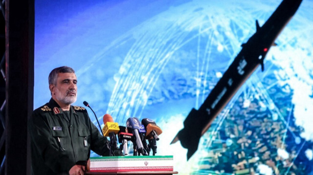 Le Chef de la division aérospatiale des Gardiens de la révolution, le général Amir Ali Hajizadeh, s'exprime lors de la cérémonie de présentation du missile hypersonique "Fattah" à Téhéran, le 6 juin 2023. Crédit photo: SEPAH NEWS / AFP
