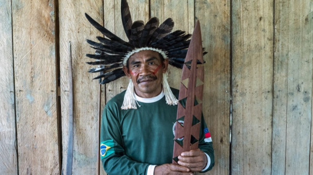 Le chef de la communauté Kanamari de Sao Luis, dans la vallée de Javari au Brésil. Crédit photo: SIEGFRIED / AFP